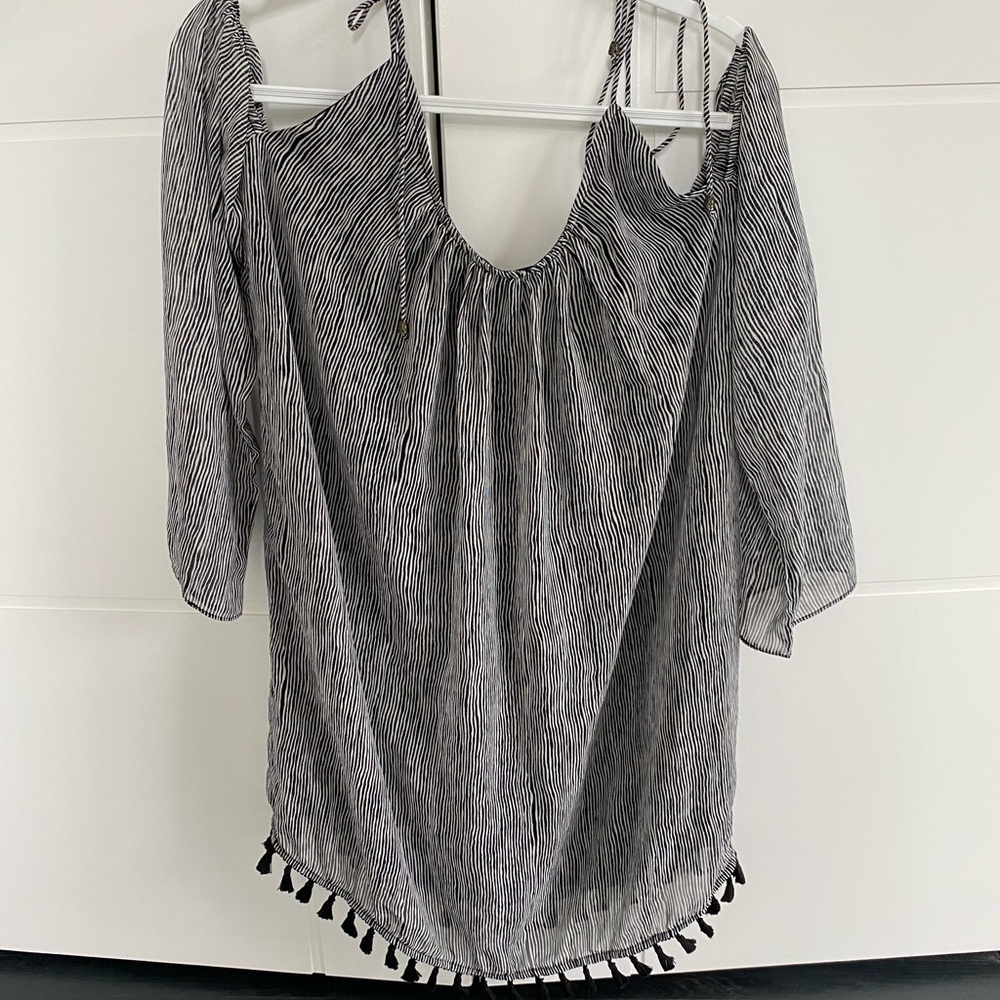 Heartloom size small bathing suit cover up